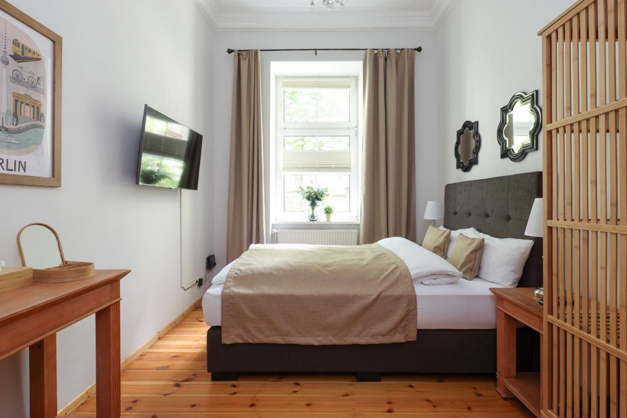 4 Personen Altbau nahe Kurfürstendamm Berlin Exterior foto