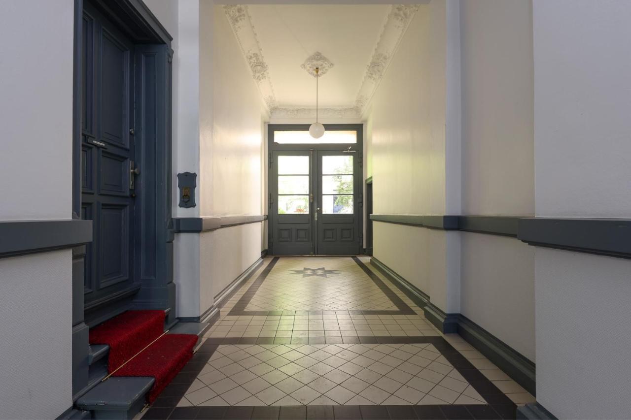 4 Personen Altbau nahe Kurfürstendamm Berlin Exterior foto